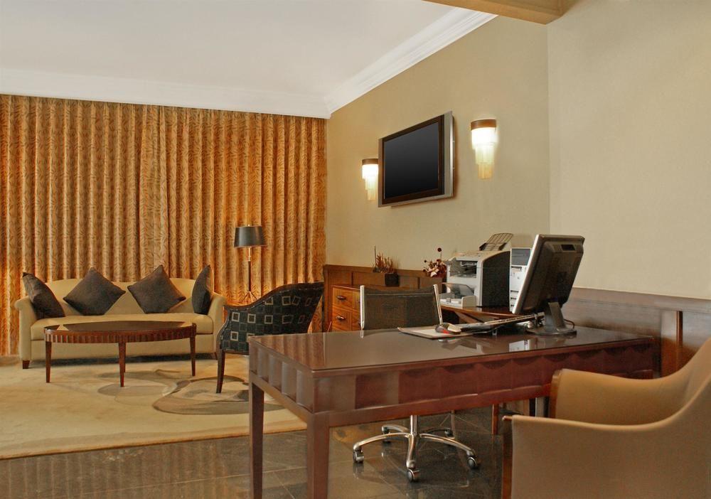 Sheraton 5*