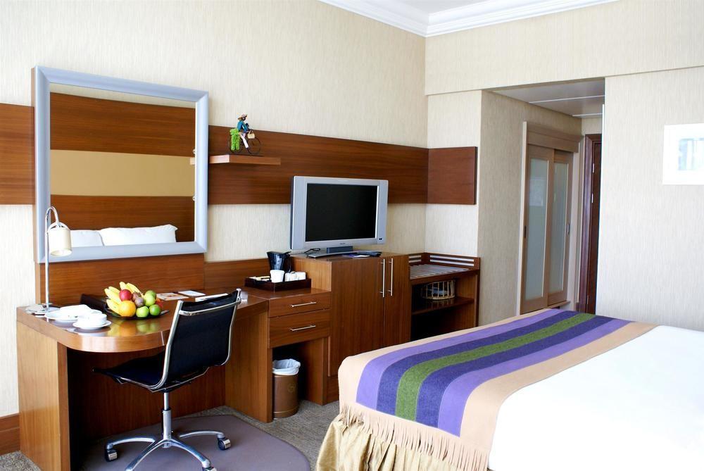 Sheraton Hotel 5*